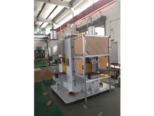 中頻點焊機與三相次級點焊機兩種電源對比的優(yōu)勢